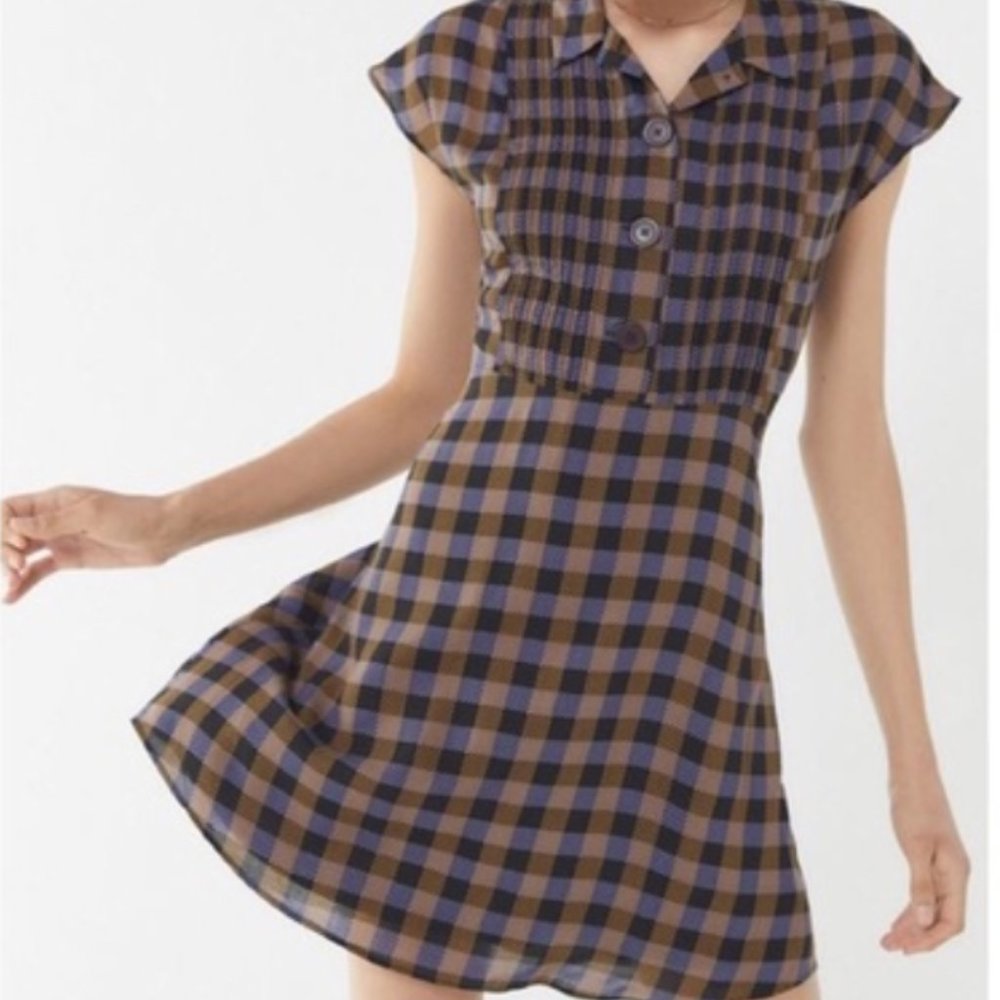 UO Nancy Short Sleeve Shirt Dress